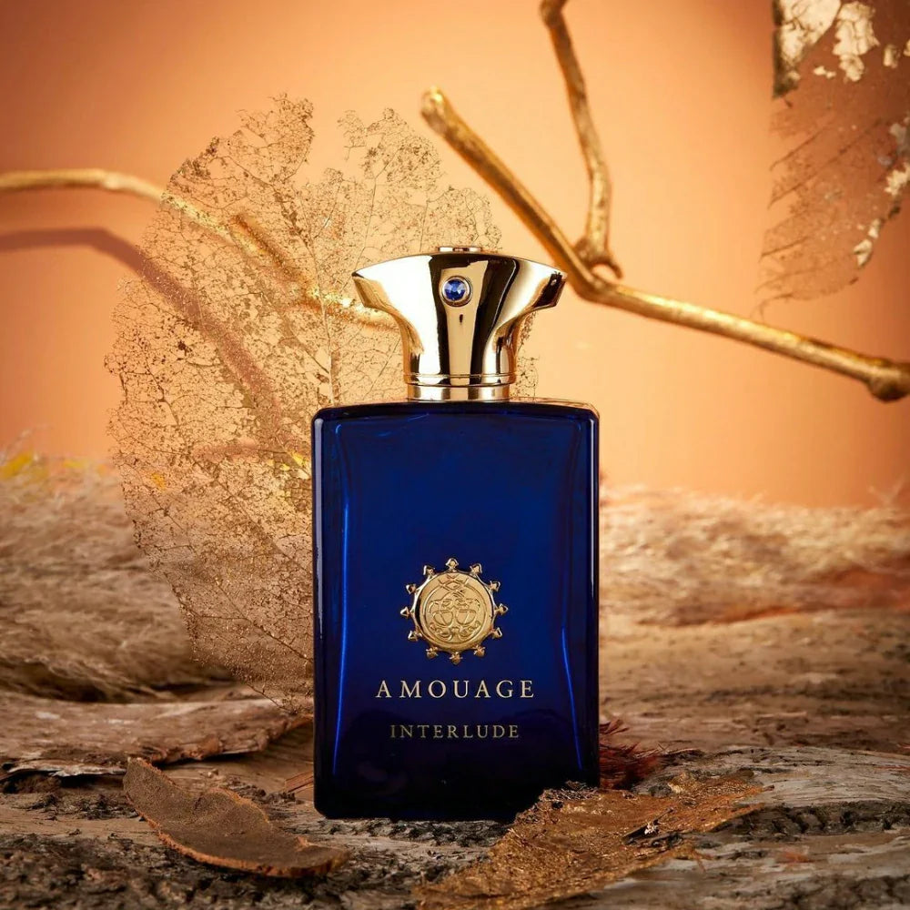 Interlude Man by Amouage flacon detail